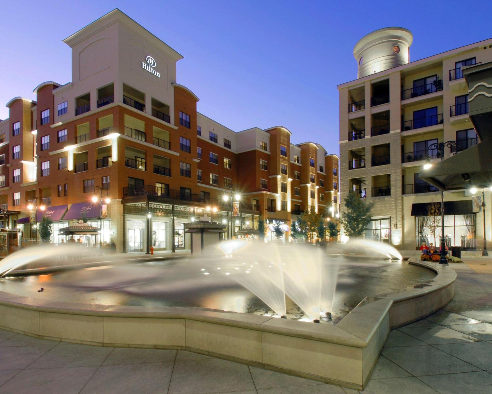 Hotel Hilton Promenade Branson Landing Esterno foto
