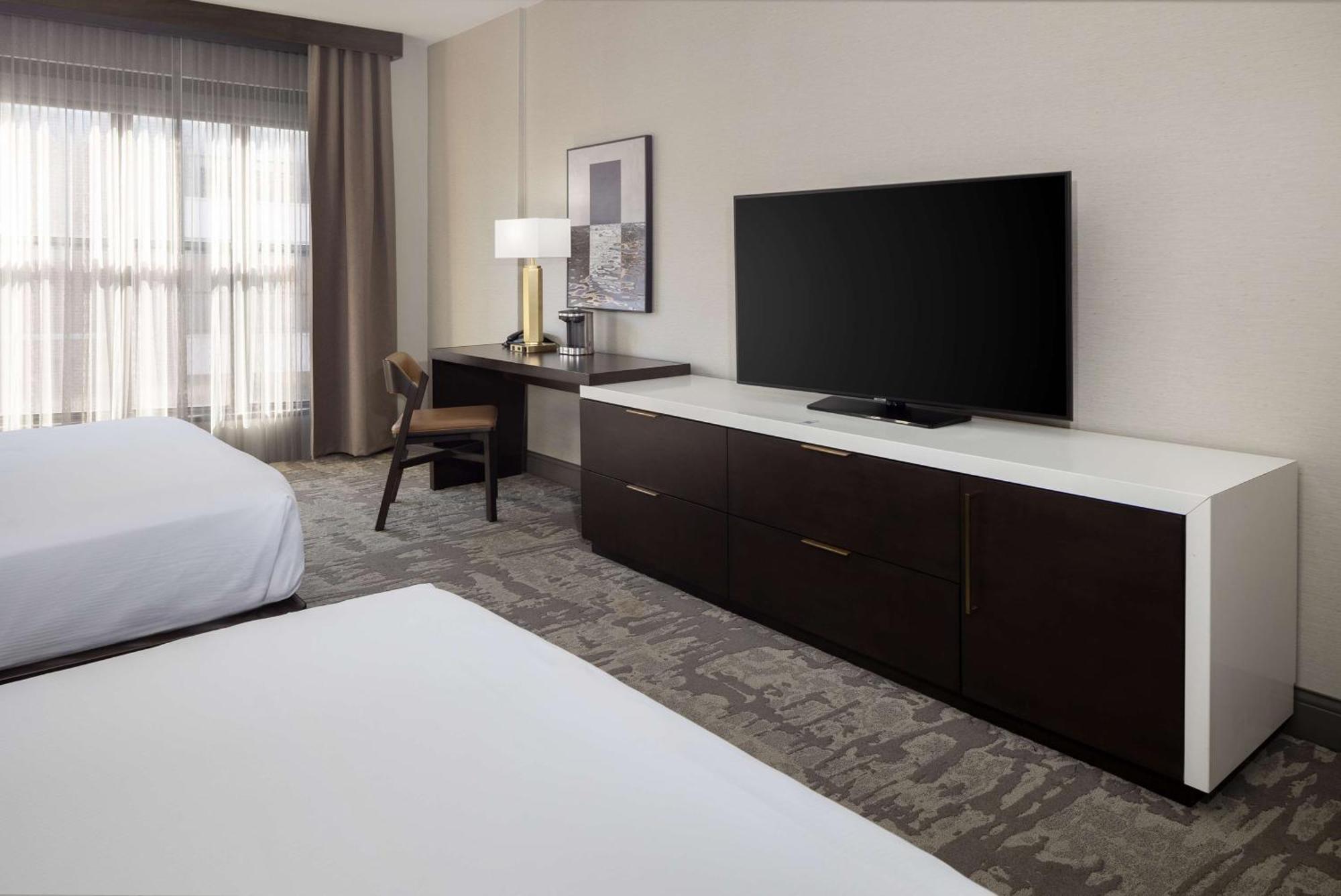 Hotel Hilton Promenade Branson Landing Esterno foto