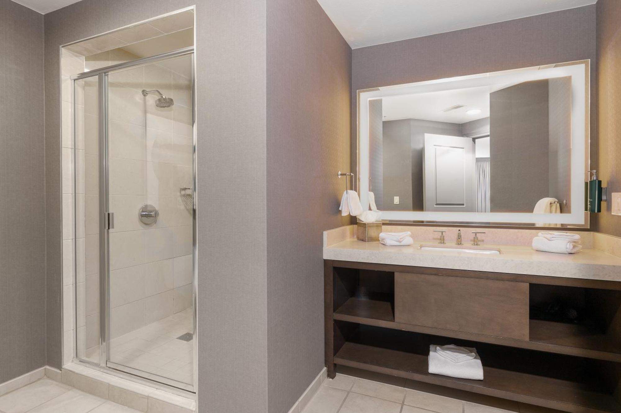 Hotel Hilton Promenade Branson Landing Esterno foto