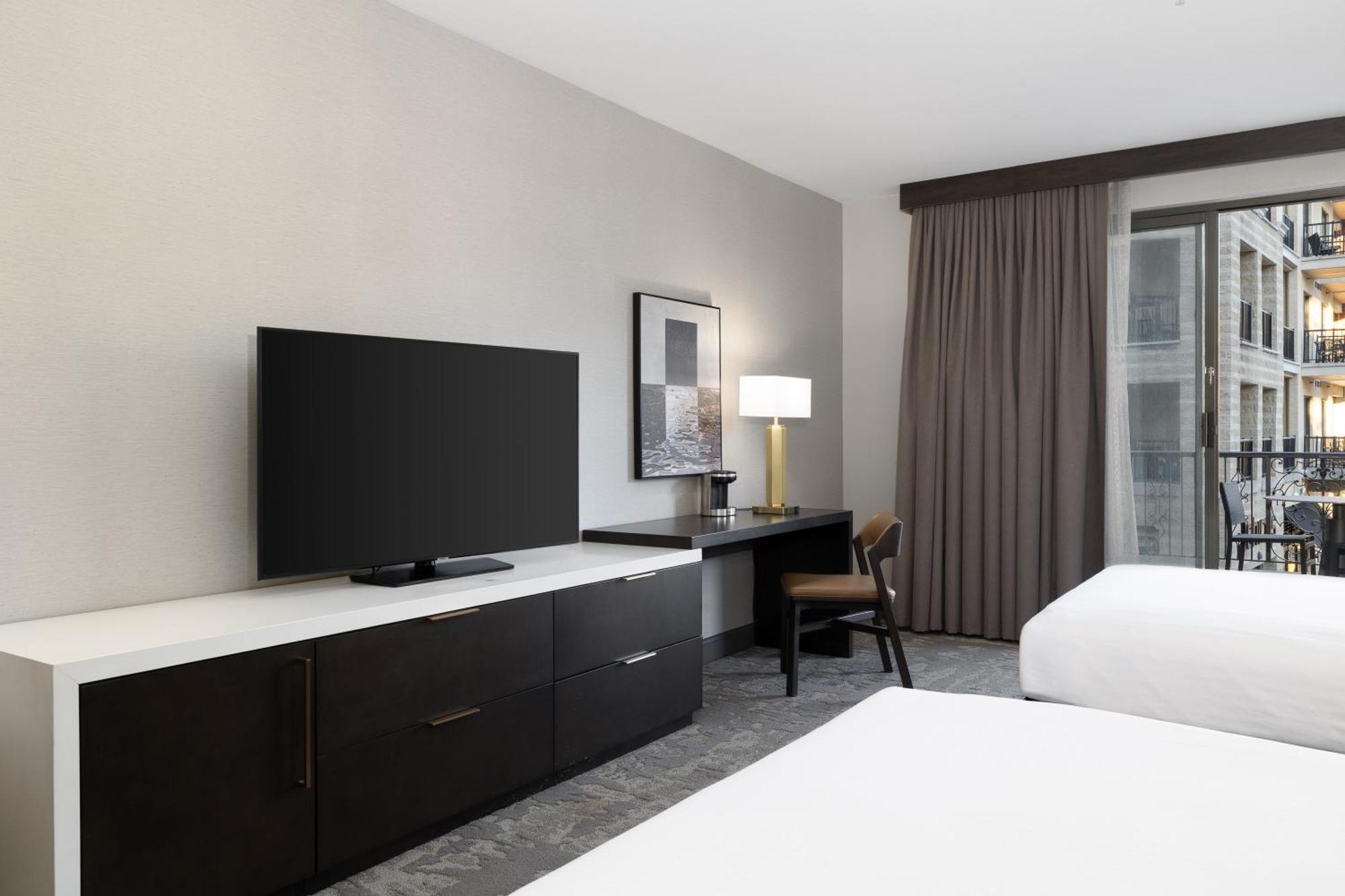 Hotel Hilton Promenade Branson Landing Esterno foto
