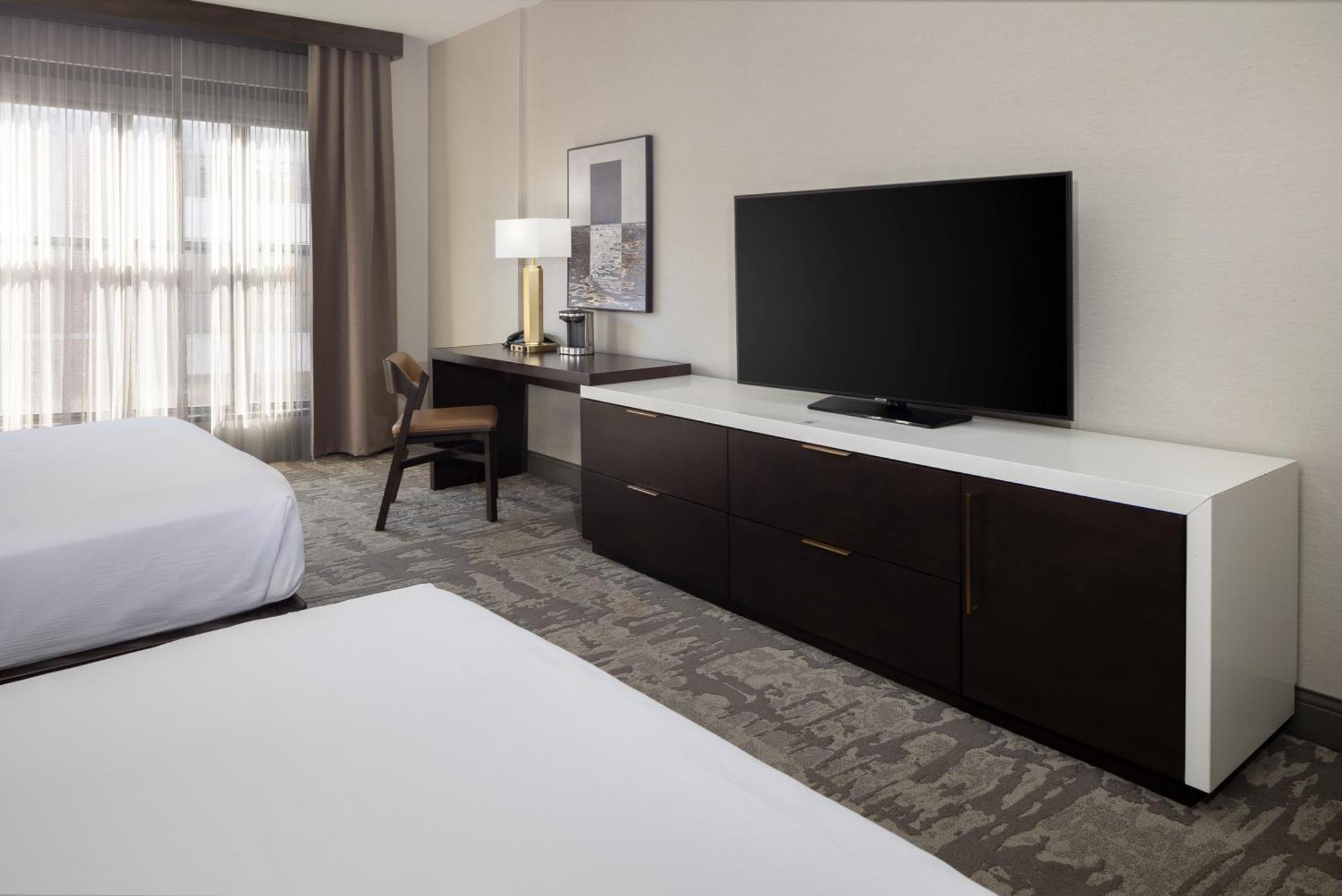Hotel Hilton Promenade Branson Landing Esterno foto
